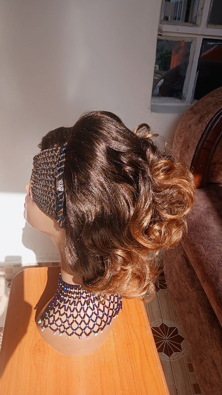 Side Braided Wavy Wig — Caramel Ombré