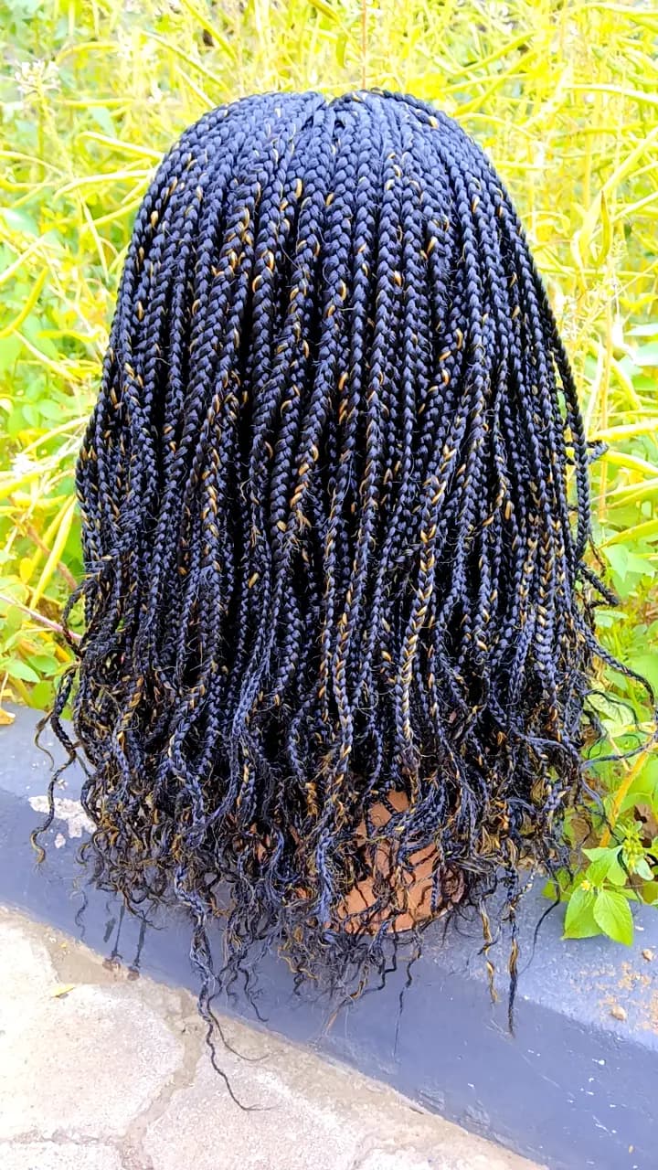 Closure Braided Wig — Black and gold