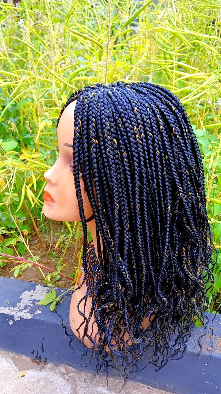 Closure Braided Wig — Black and gold