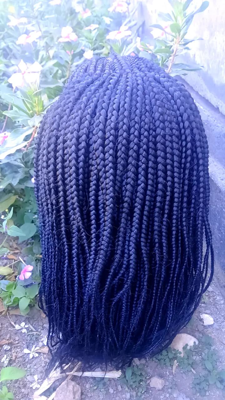 Zuri Feed-In Frontal braided wig