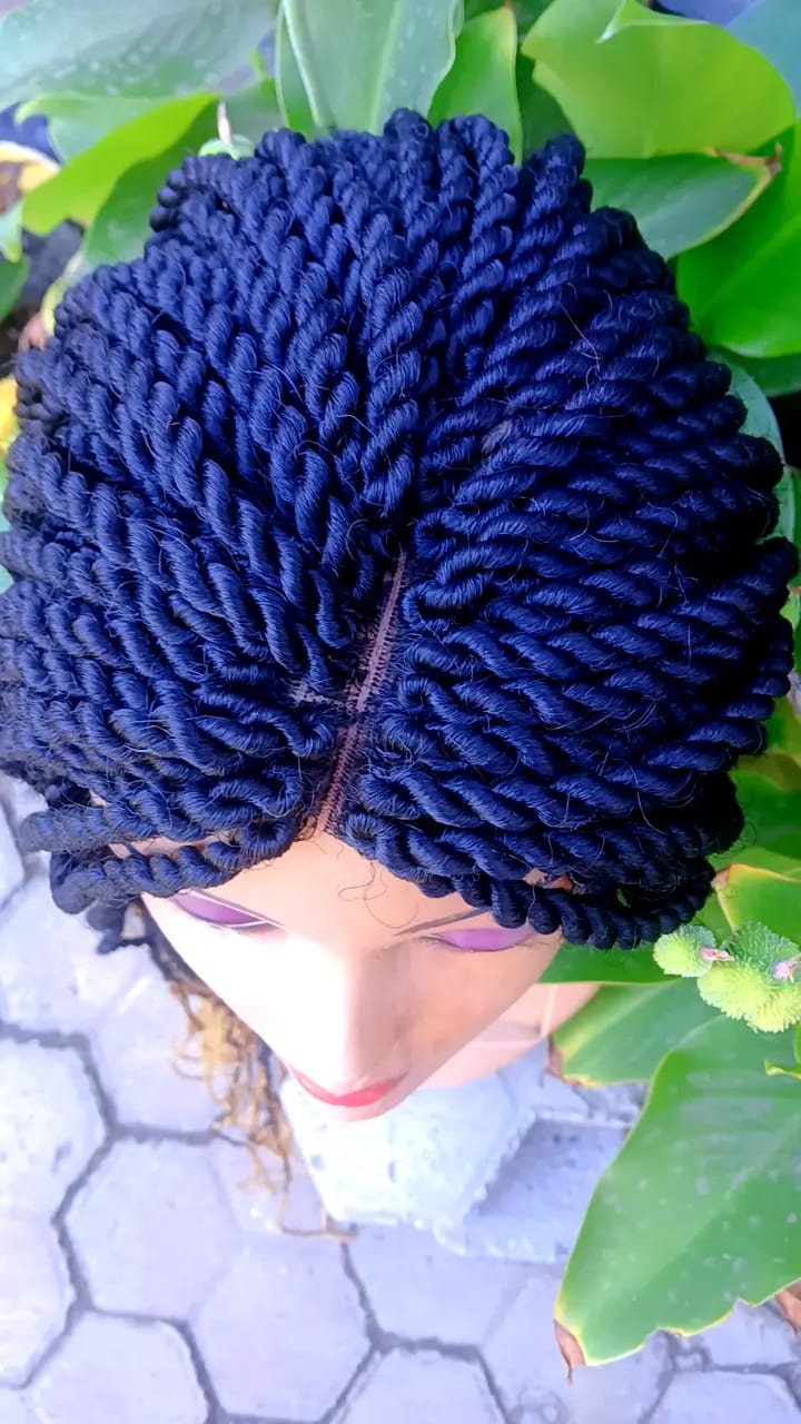 Zuri Rope Twist Wig – Navy to Honey Ombré